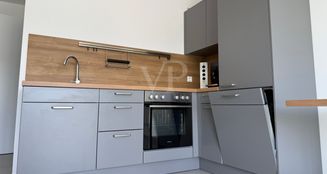 von_poll_real_estate_property_25451056_image_4