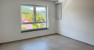 von_poll_real_estate_property_25451056_image_9
