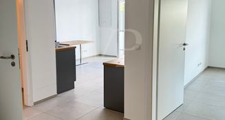 von_poll_real_estate_property_25451056_image_1