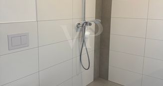 von_poll_real_estate_property_25451056_image_11