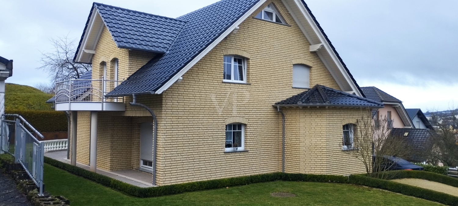 Aussenaufnahme (2)