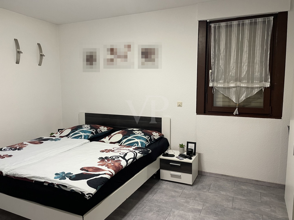 Schlafzimmer 1