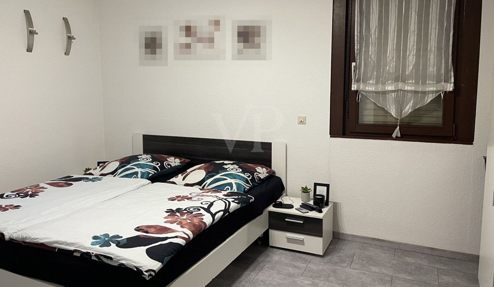Schlafzimmer 1