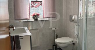 von_poll_real_estate_property_25451060_image_7
