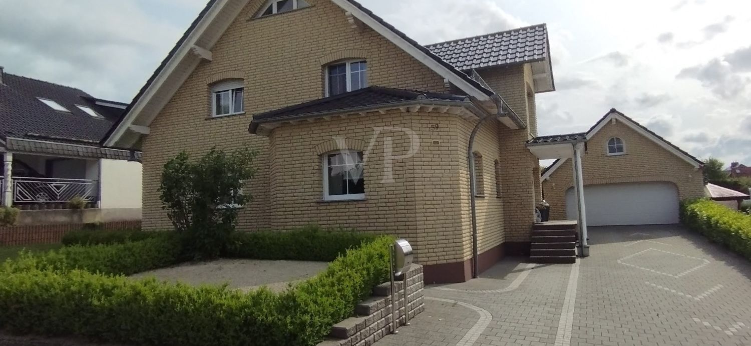 Aussenaufnahme (1)