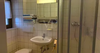 von_poll_real_estate_property_25451057_image_28