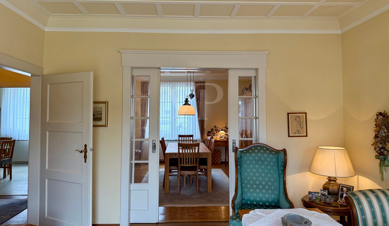 EG-Blick von Wohn- in Esszimmer