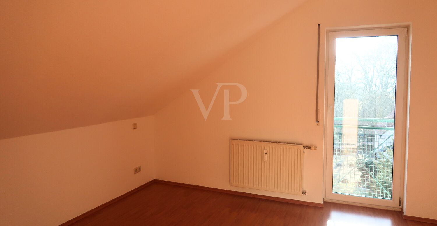 Schlafzimmer 1 (1)