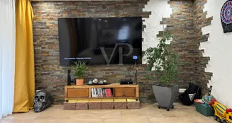 von_poll_real_estate_property_25451065_image_2