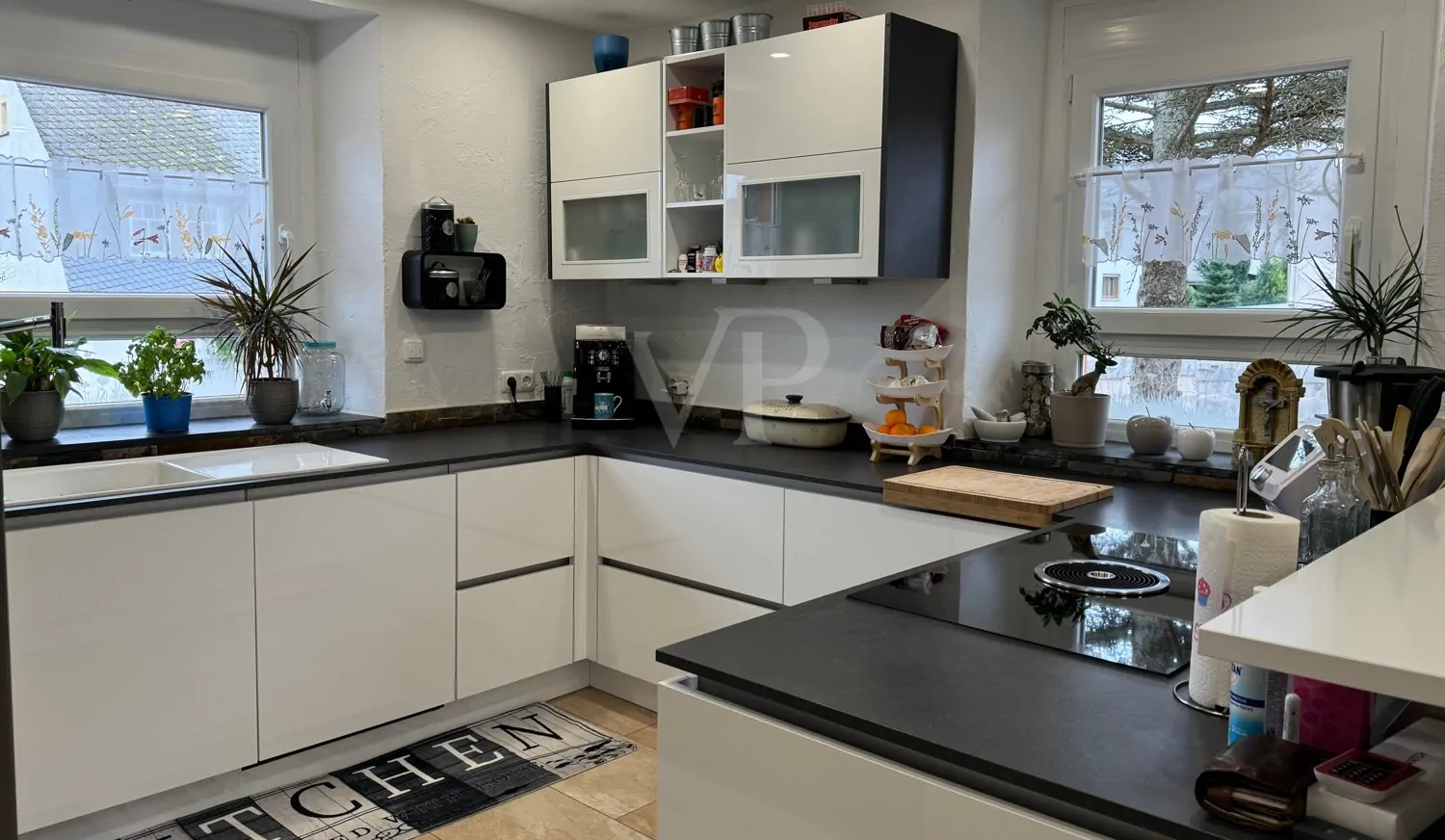 EG-Blick in den Küchenbereich