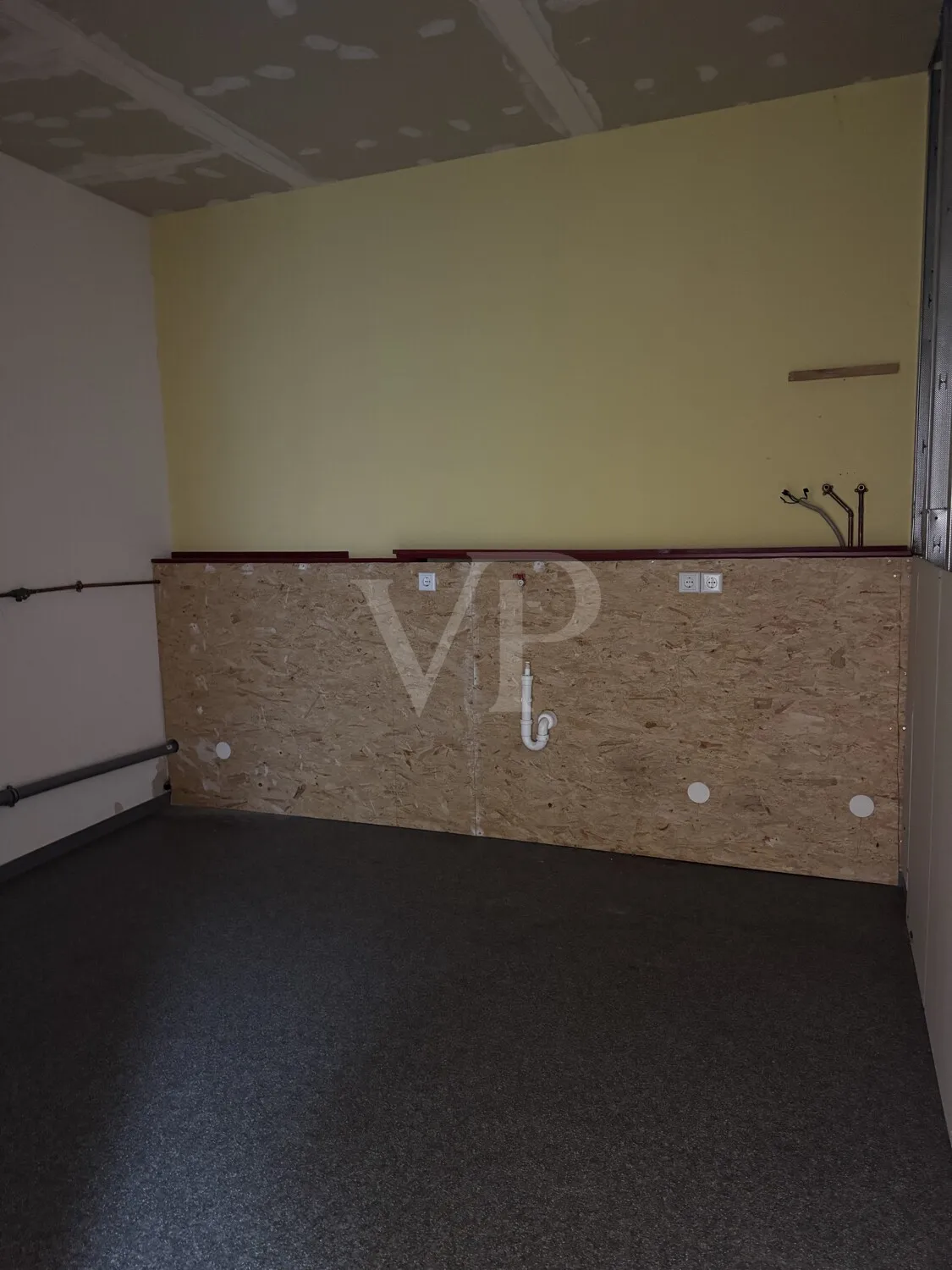 Gewerbe-Weiterer Raum