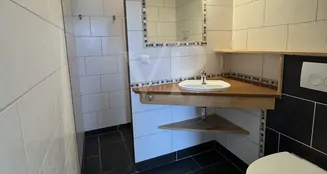 von_poll_real_estate_property_25451076_image_21