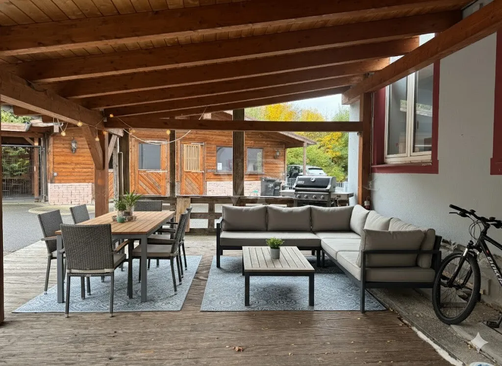 KI-Überdachte Terrasse