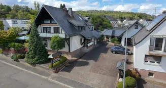 von_poll_real_estate_property_25451067_image_20