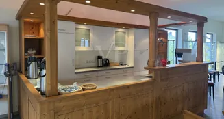 von_poll_real_estate_property_25451067_image_15