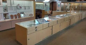 von_poll_real_estate_property_25451067_image_18