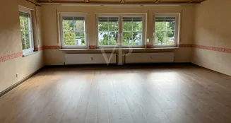 von_poll_real_estate_property_25451068_image_5