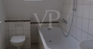 von_poll_real_estate_property_25451068_image_23