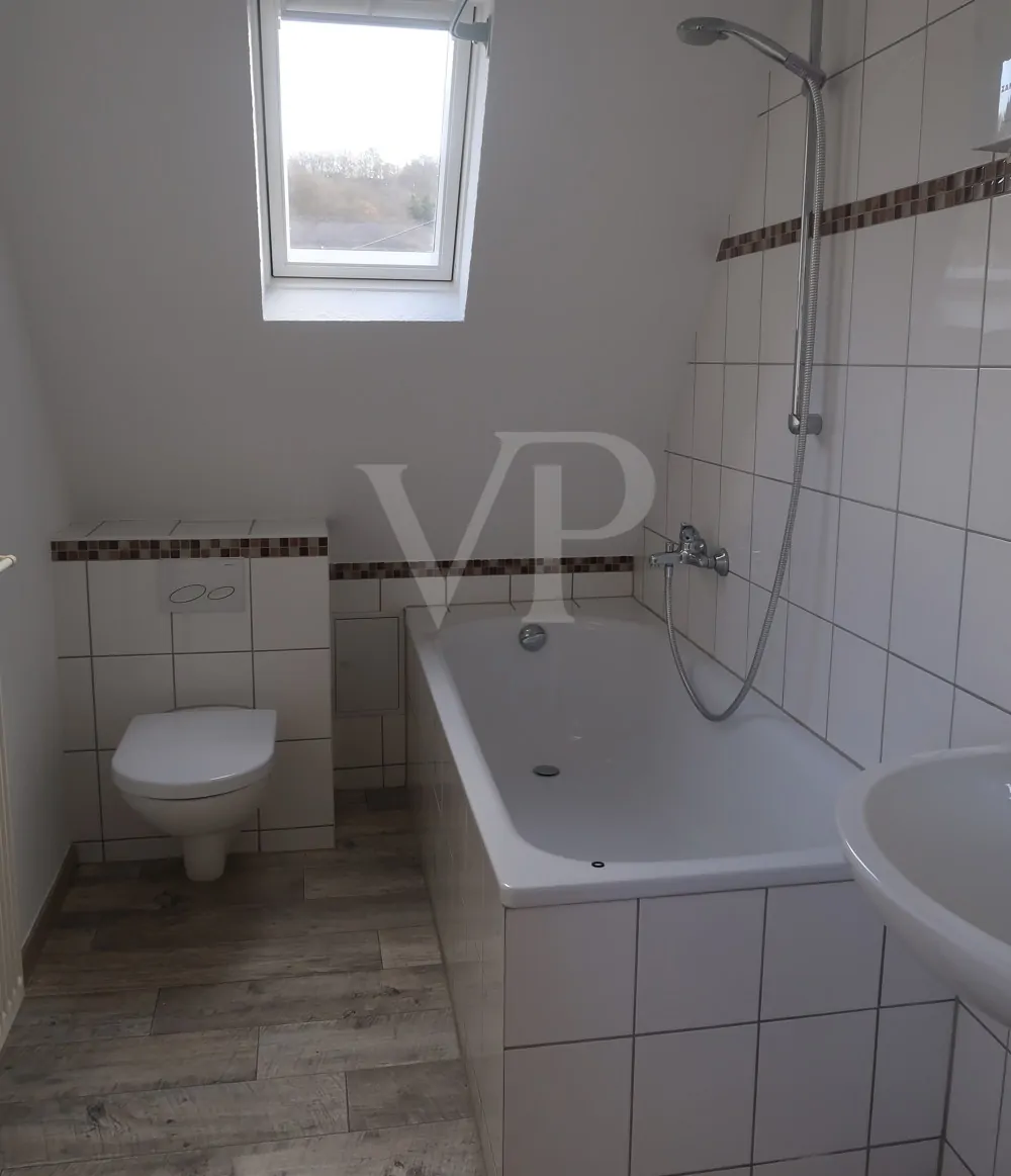 WHG6-Tageslicht-Badezimmer