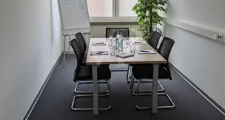 von_poll_real_estate_property_25451077_image_13