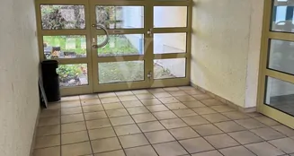 von_poll_real_estate_property_25451077_image_2