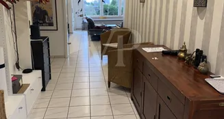 von_poll_real_estate_property_25451096_image_2