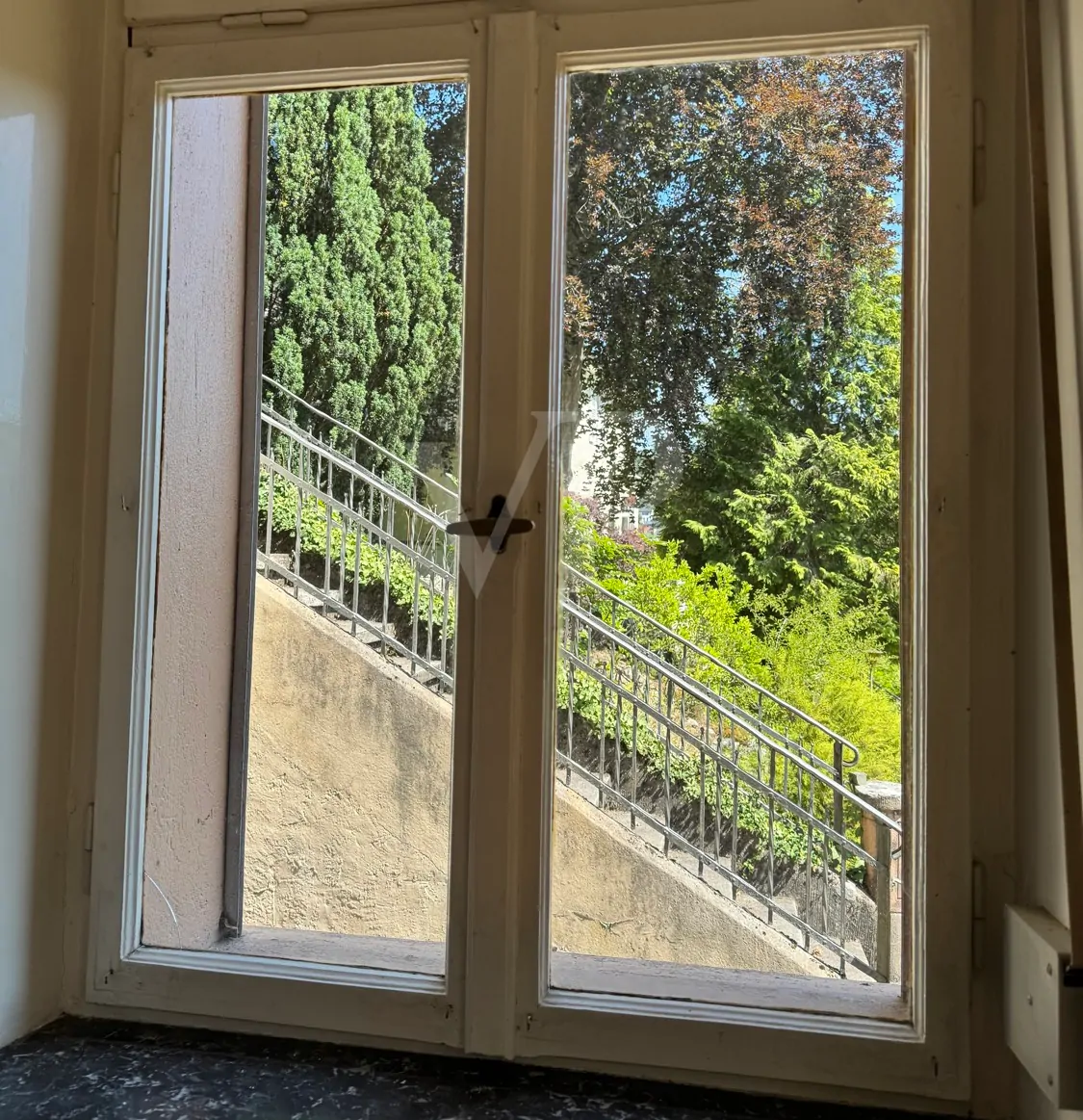 UG-Doppel Flügelfenster mit Oberlicht