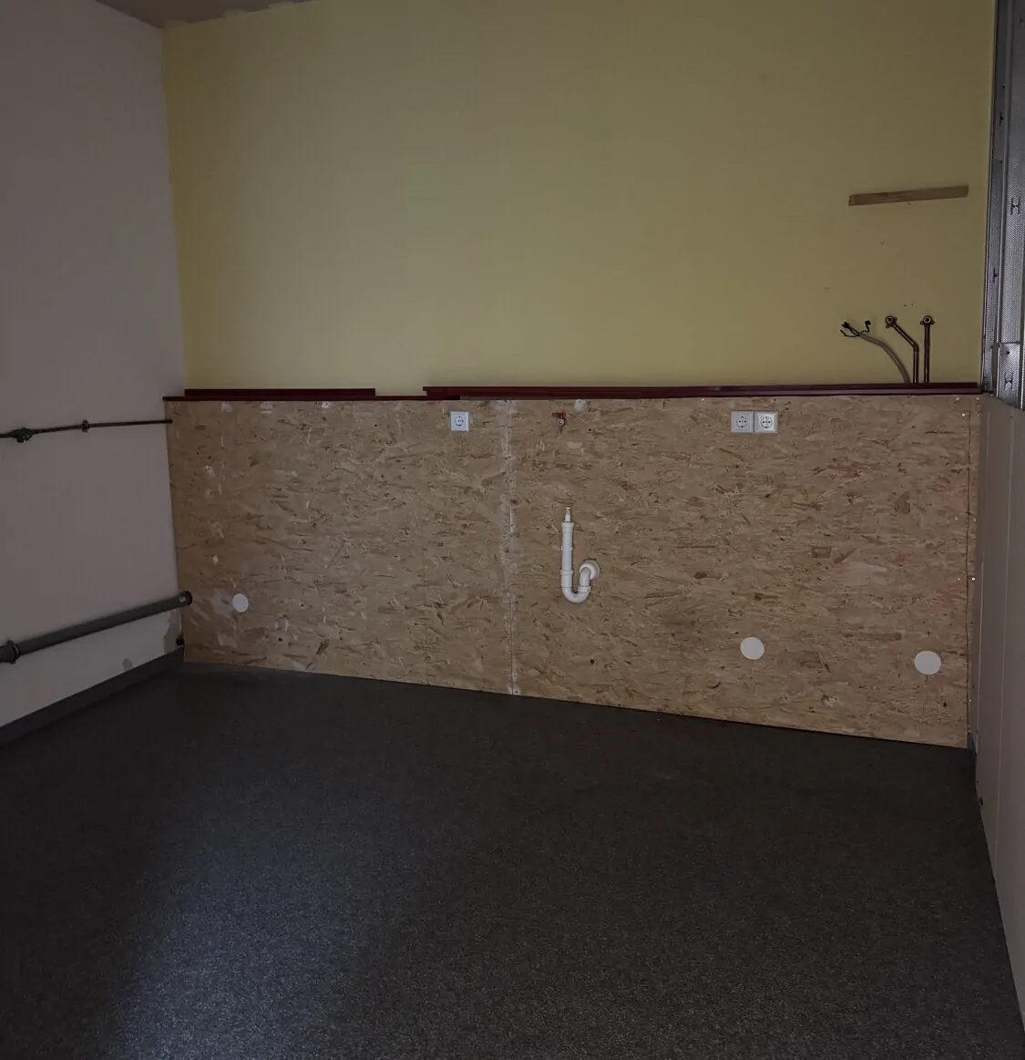 Gewerbe-Weiterer Raum