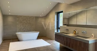 von_poll_real_estate_property_25451086_image_17