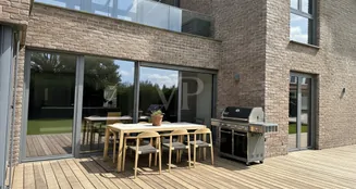 von_poll_real_estate_property_25451086_image_7