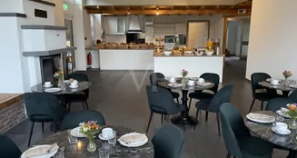 von_poll_real_estate_property_25451087_image_2