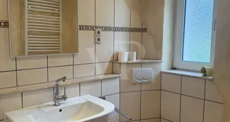 von_poll_real_estate_property_25451079_image_8