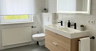 von_poll_real_estate_property_25451097_image_12