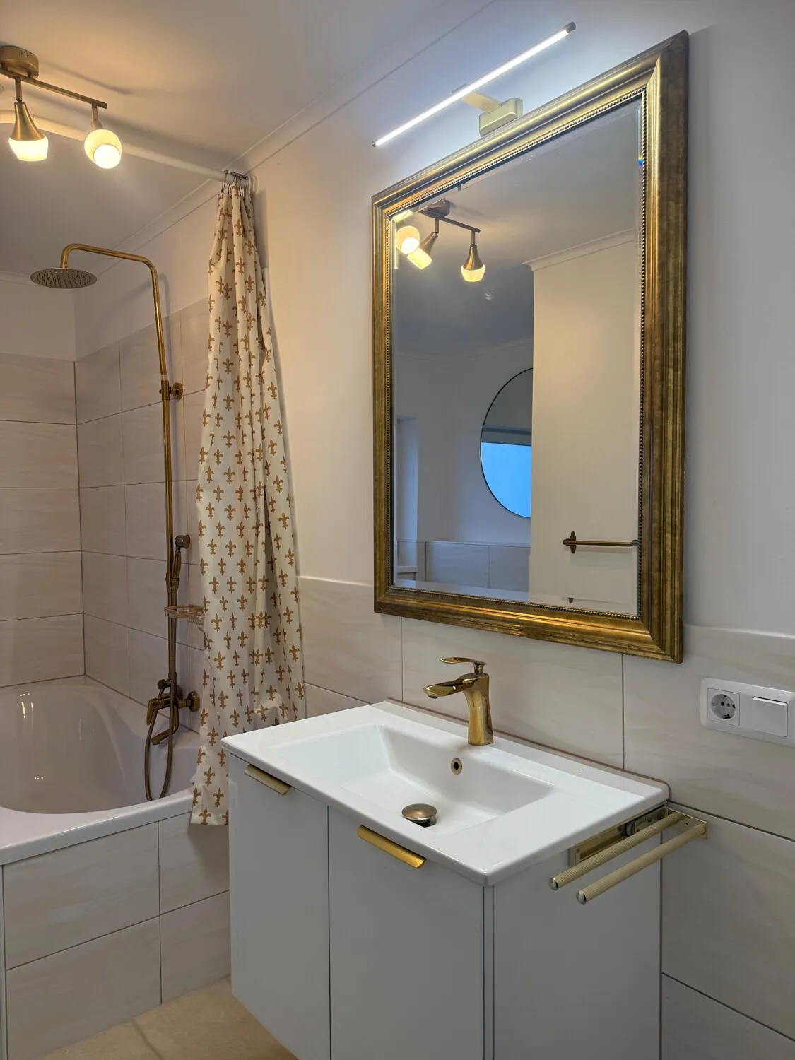 OG-Tageslichtbad (1)