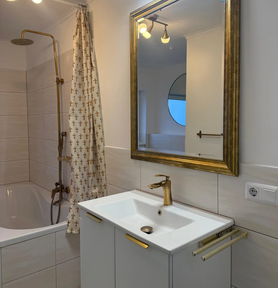 OG-Tageslichtbad (1)