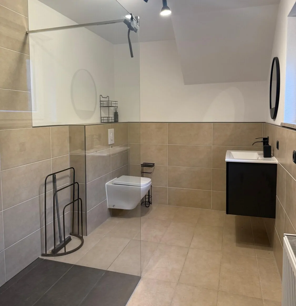 EG-Tageslicht-Duschbad