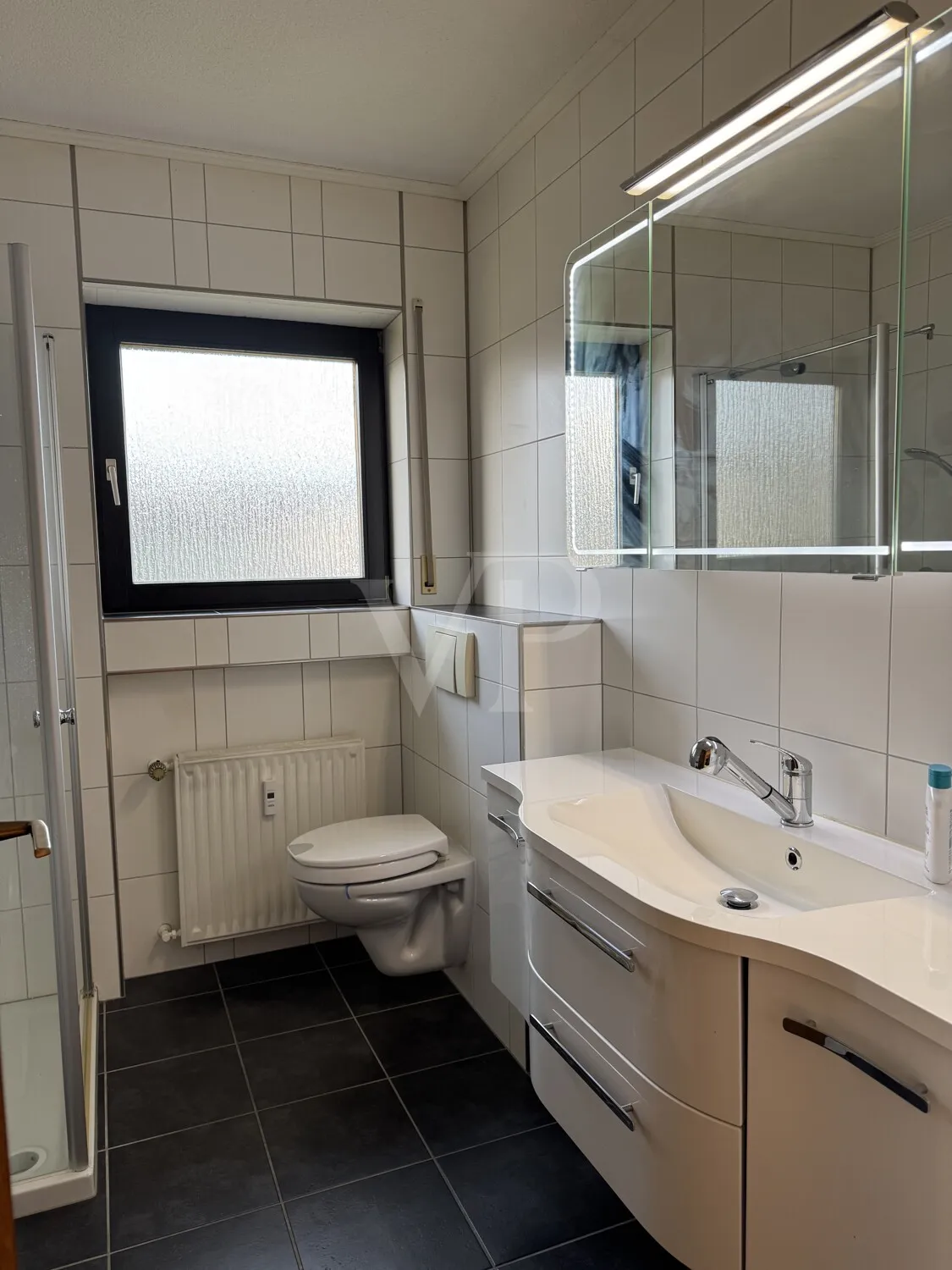 Blick ins Badezimmer