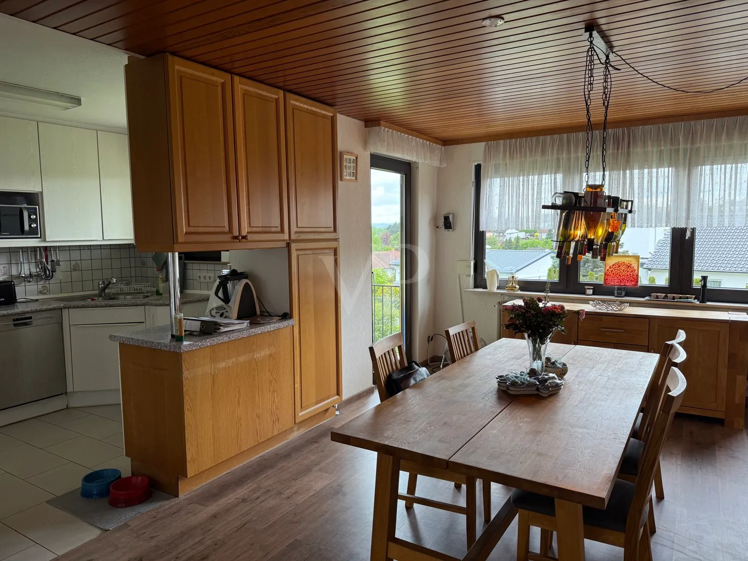 EG-Ess-u. Küchenbereich