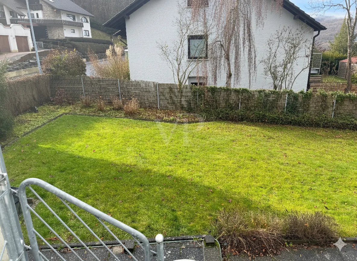 Blick auf Garten (2)