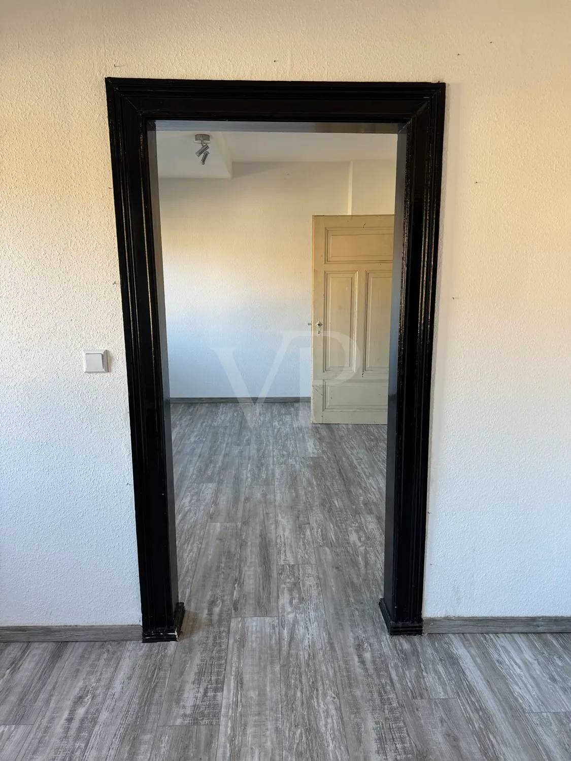 OG-Blick ins Durchgangszimmer