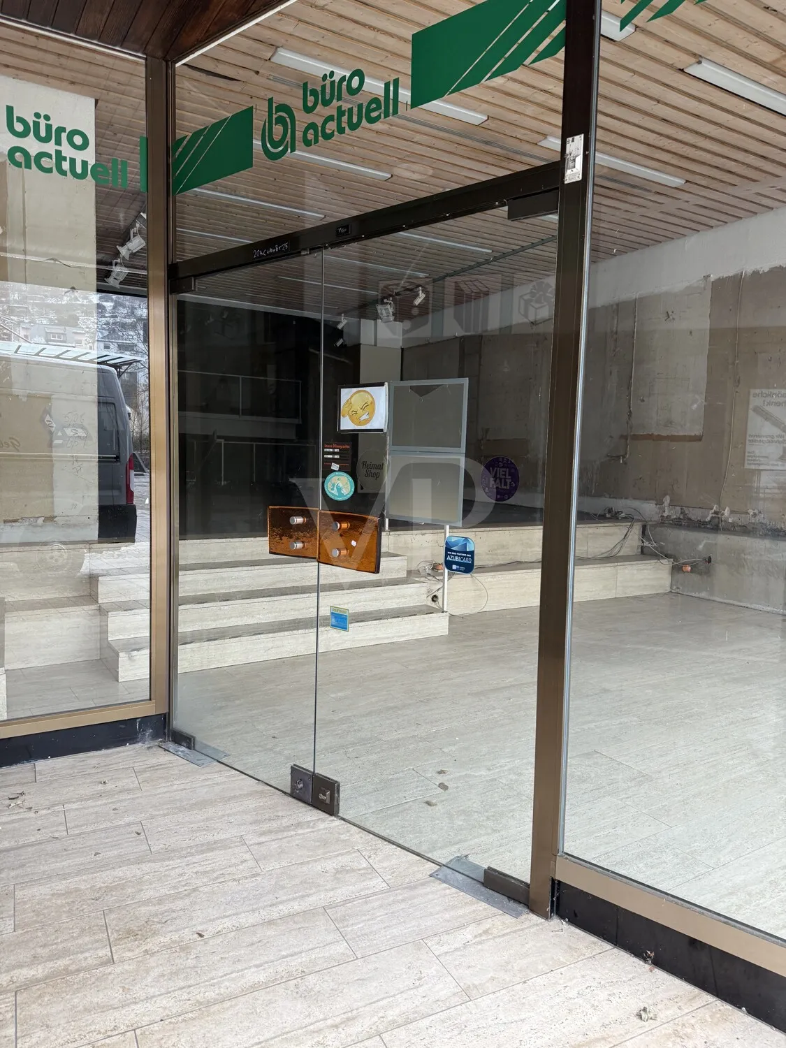 Eingang zur Gewerbeeinheit