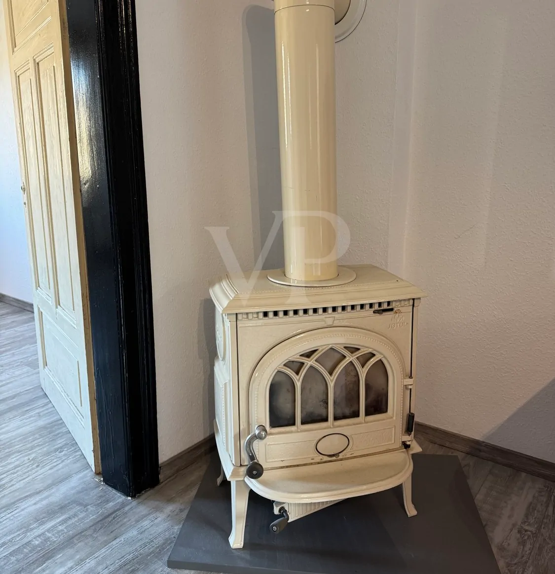 OG - Holzofen im 1 Schlafzimmer