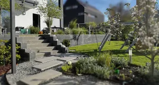 von_poll_real_estate_property_26108001_image_1