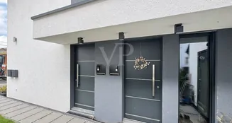 von_poll_real_estate_property_26108001_image_12