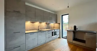 von_poll_real_estate_property_26108001_image_14