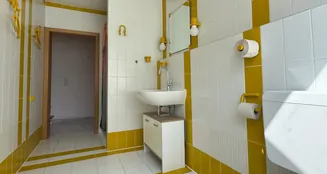 von_poll_real_estate_property_25108006_image_8