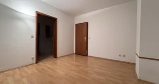 von_poll_real_estate_property_25108007_image_15