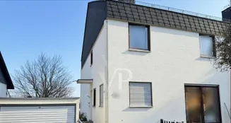 von_poll_real_estate_property_25108007_image_0