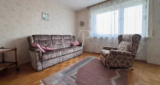 von_poll_real_estate_property_25108009_image_9