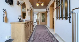 von_poll_real_estate_property_25108009_image_2